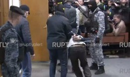 街头爆料人挨打视频播放,正义与暴力冲突的瞬间