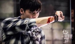 小鲜肉爆料男导演视频,小鲜肉揭露娱乐圈幕后真相